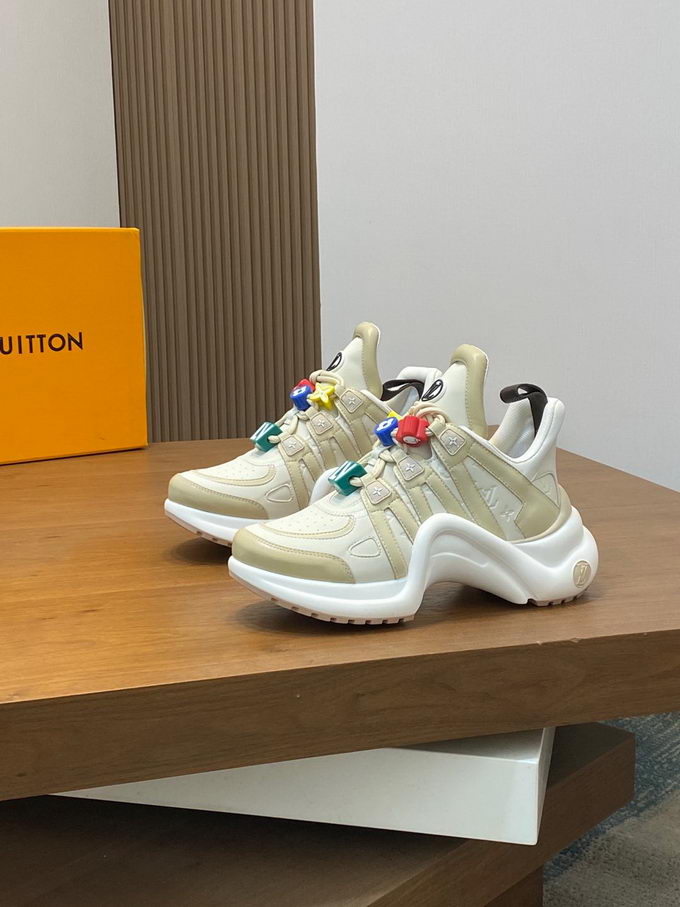 Louis Vuitton Sneakers Wmns ID:20250217-93